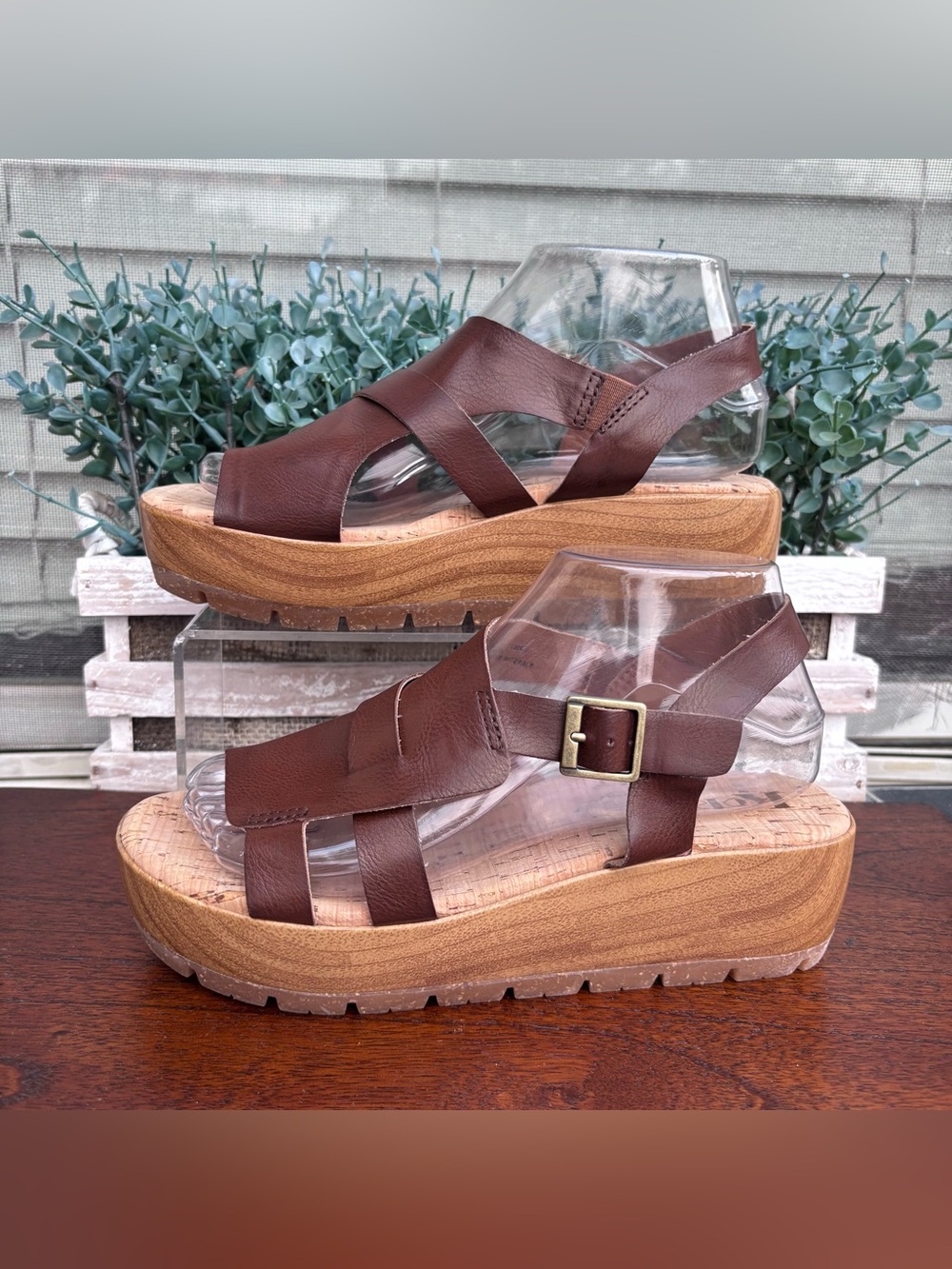 Korks Women's Fallon Platform Sandals